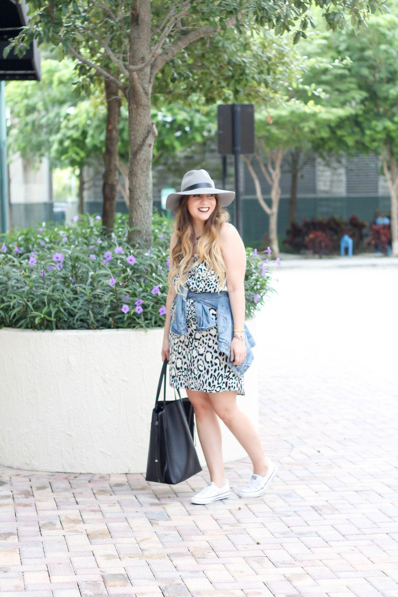 Topshop leopard shift dress, Converse white Shoreline sneaker, JCrew jean jacket, Topshopo felt fedora (5 of 13)