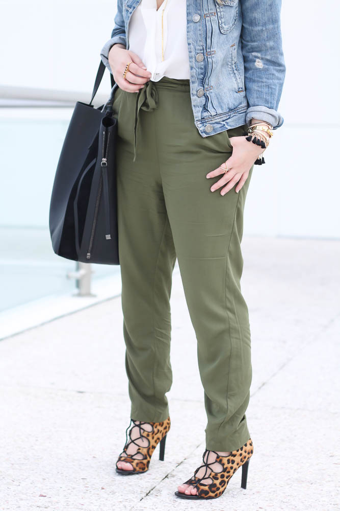 Old Navy Olive Joggers (3 of 11)