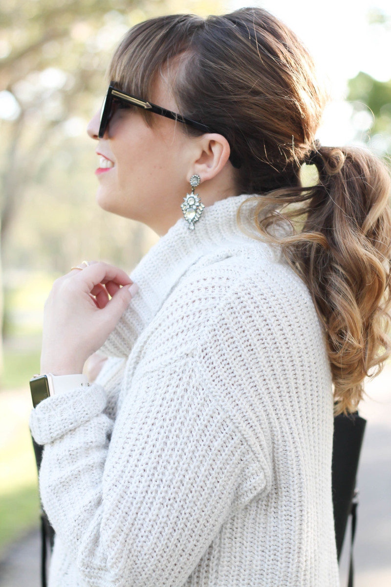 Turtleneck sweater, distressed black jeans, cap toe pumps-12