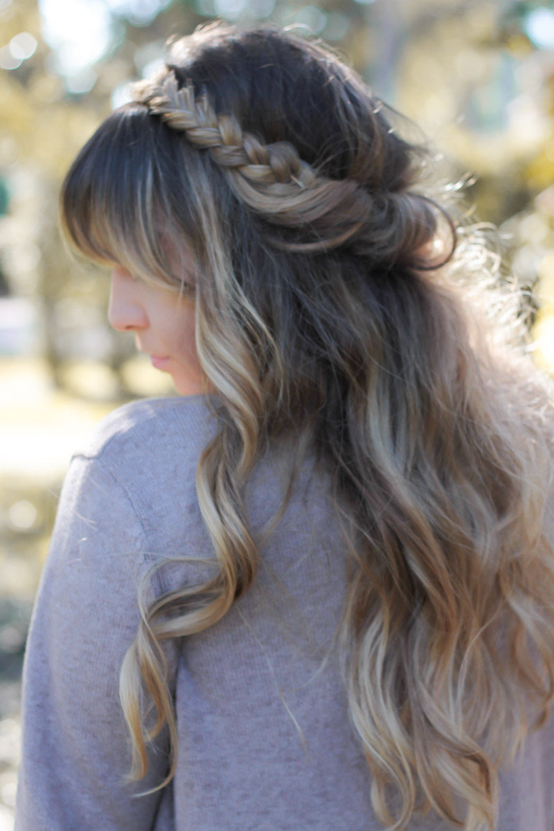 Miami fashion blogger Stephanie Pernas wearing a cute braided hair style