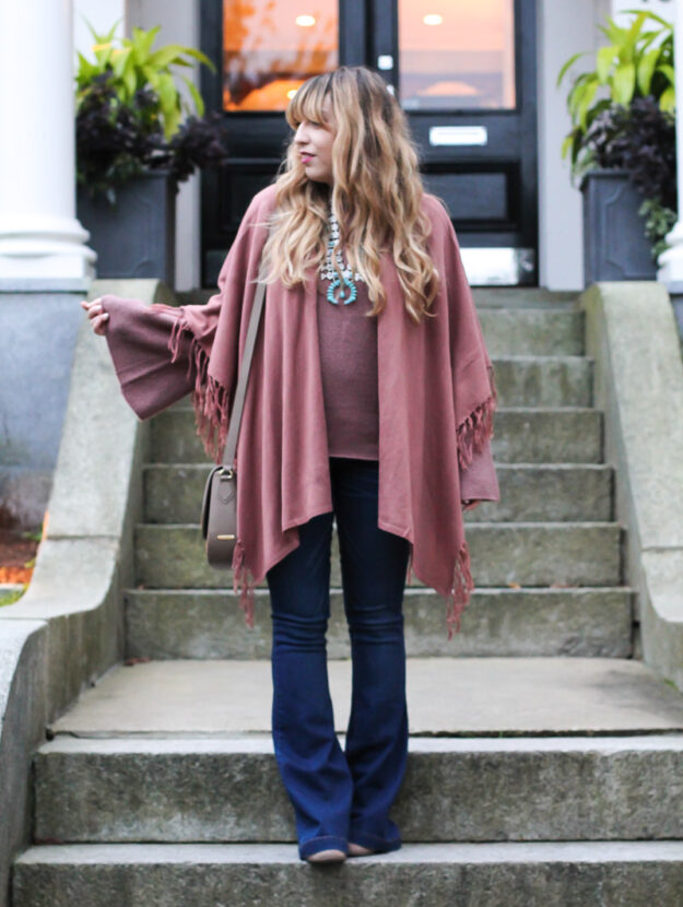 Fall outfit with flare jeans