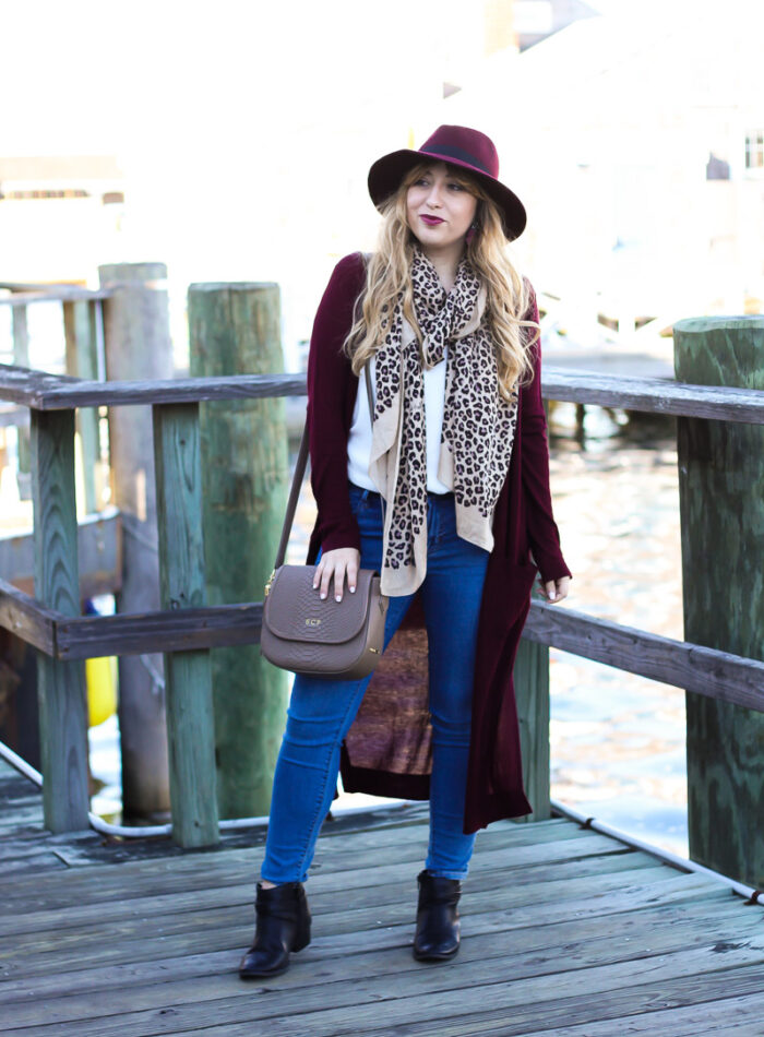 maroon cardigan outfit ideas