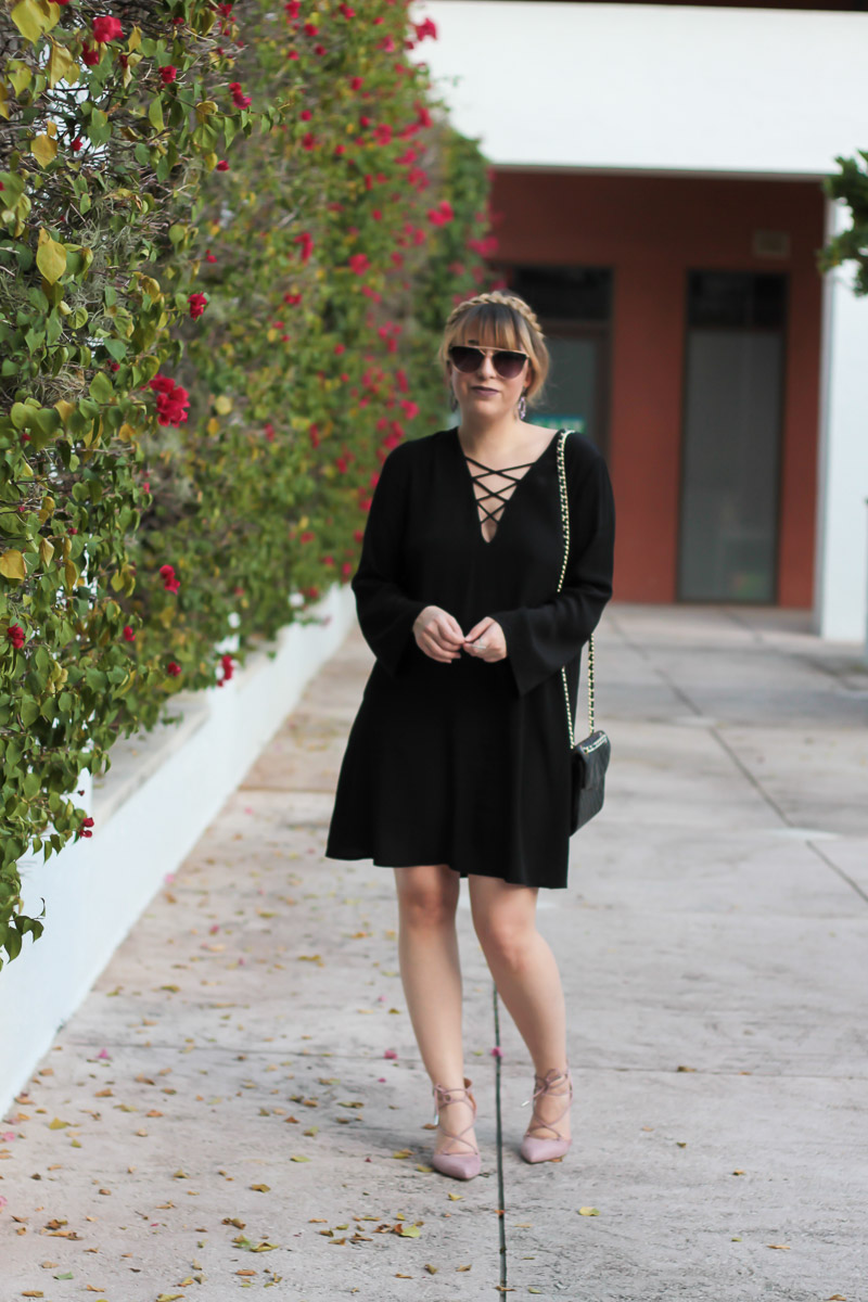 Bell sleeve shift dress