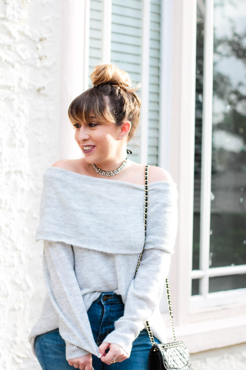 Miami fashion blogger Stephanie Pernas styles Baublebar Andra choker with an off the shoulder gray sweater