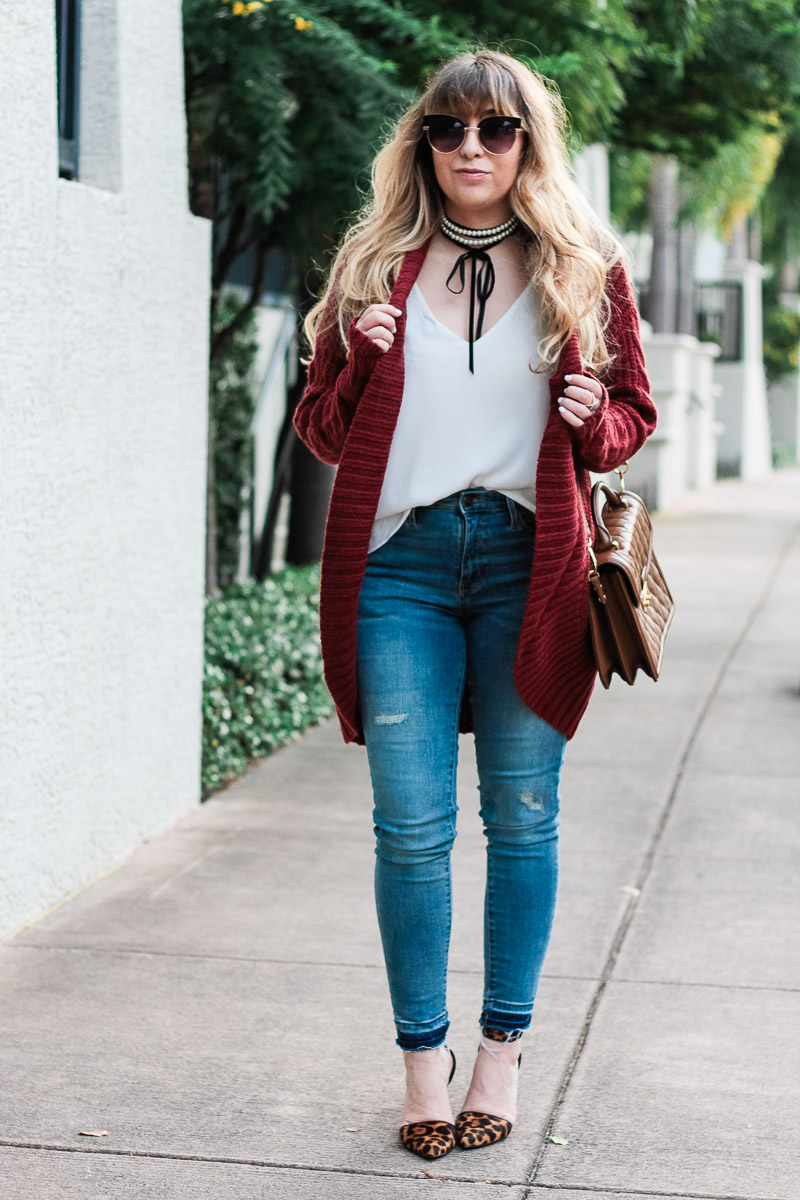 burgundy-cardigan-jeans-and-pearl-choker-outfit_-8