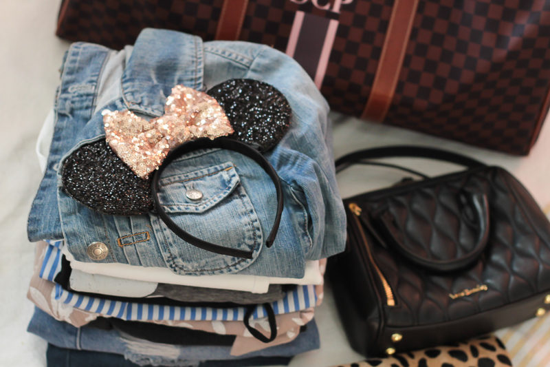 Miami fashion blogger Stephanie Pernas gives tips on what to pack for a weekend in Walt Disney World