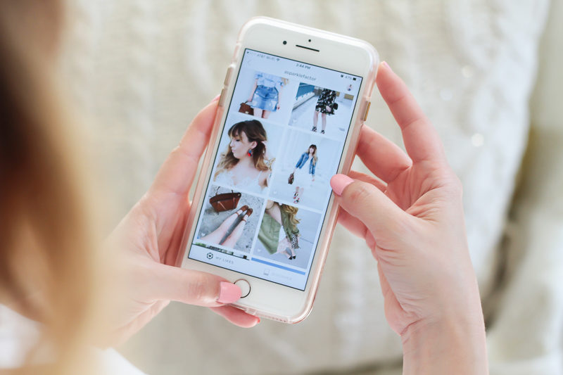 All about the Like to Know it app and how to use it to shop your favorite bloggers' Instagrams