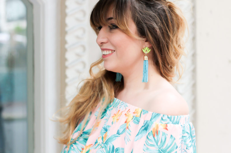 Miami fashion blogger Stephanie Pernas styling Baublebar tassel earrings 