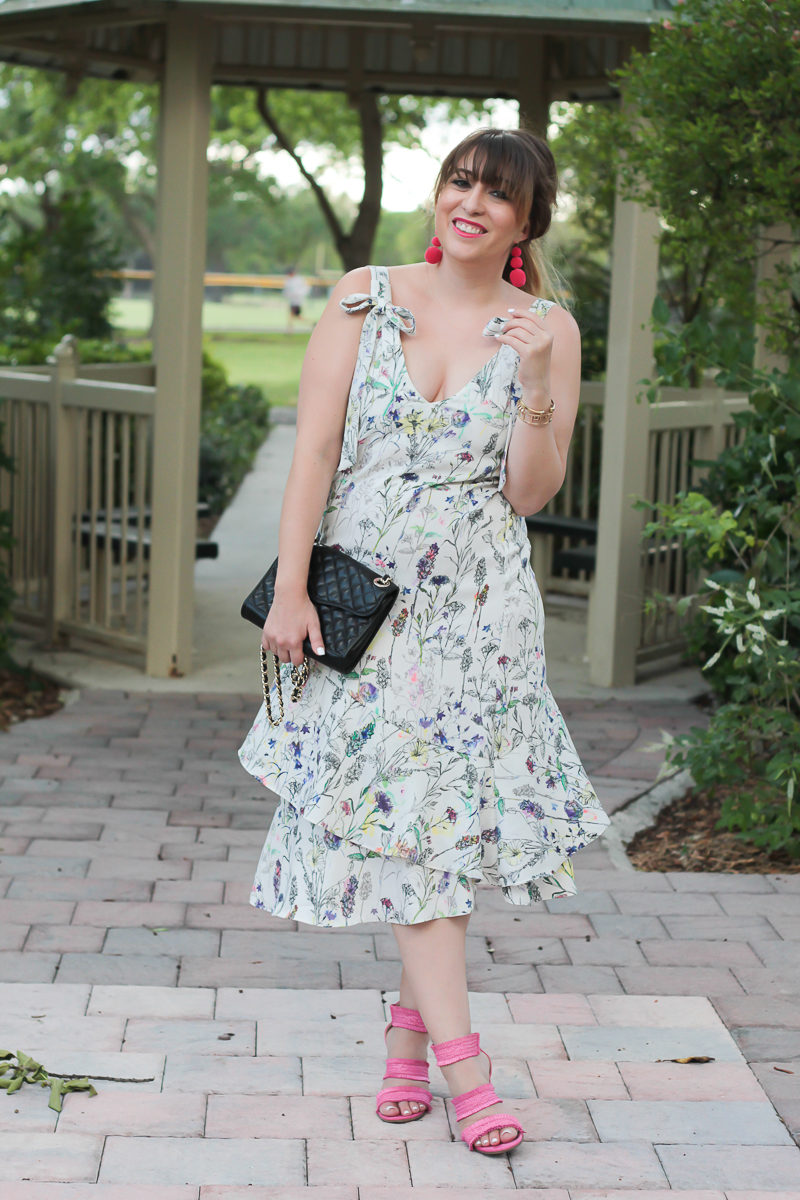 Miami fashion blogger Stephanie Pernas wearing a pretty floral dress for spring 