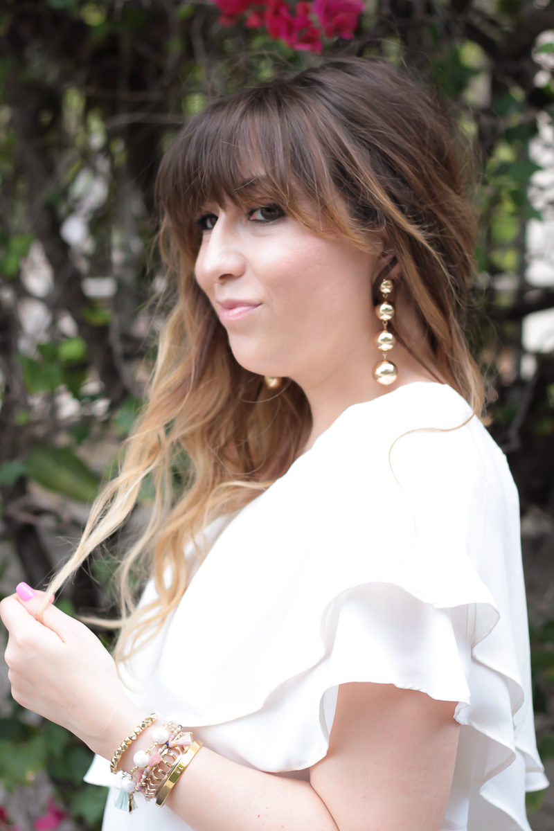 Miami fashion blogger Stephanie Pernas wearing Baublebar Mya Drops earrings