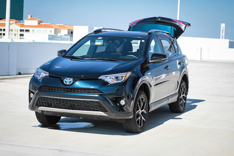 2017 Toyota RAV4 Hybrid in blue mica 