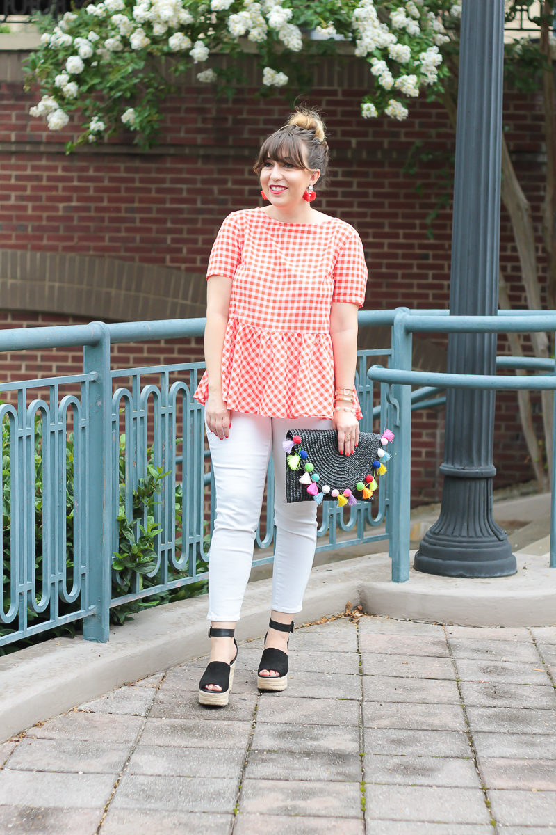 Casual gingham top outfit idea