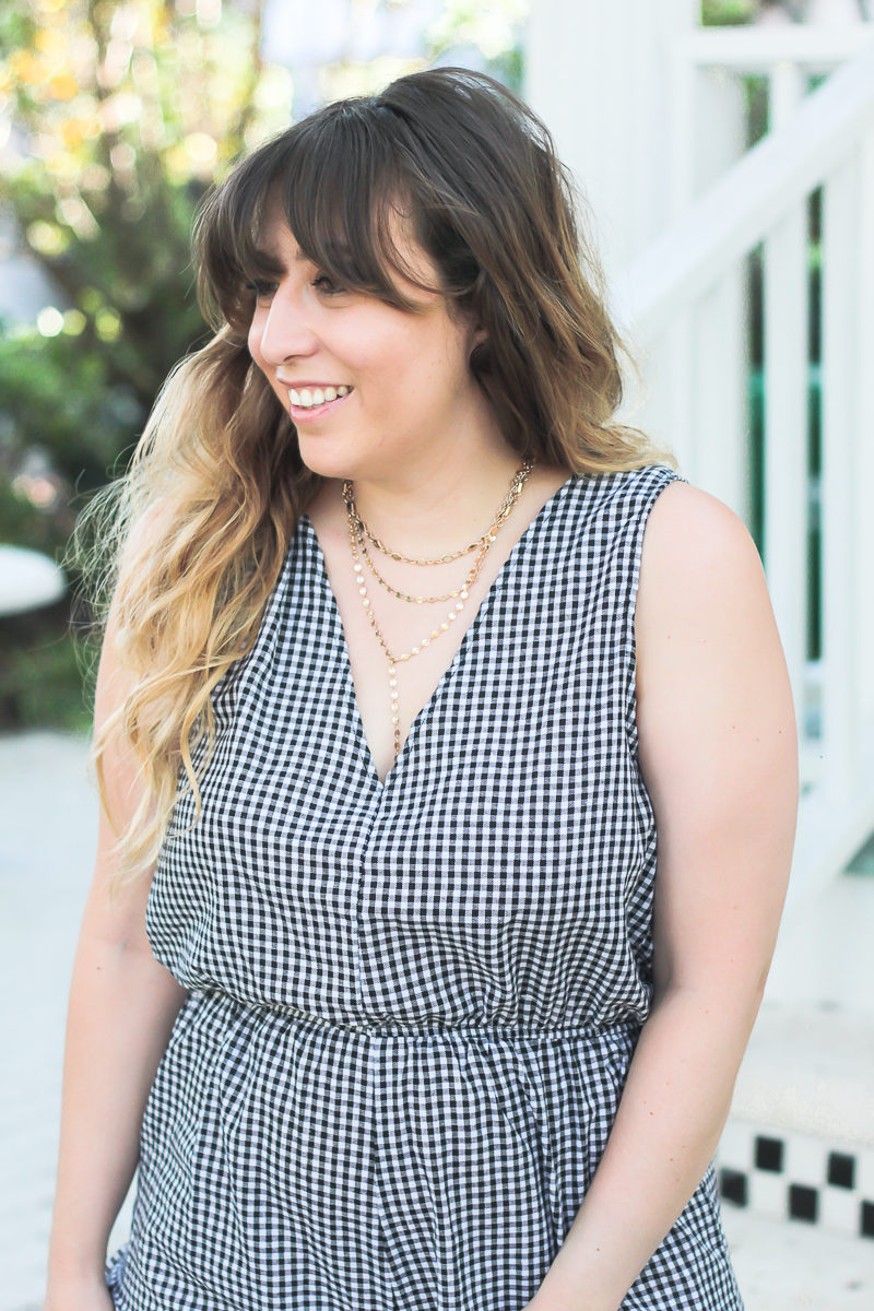 Miami fashion blogger Stephanie Pernas wearing Baublebar Aimee layered y chain necklace