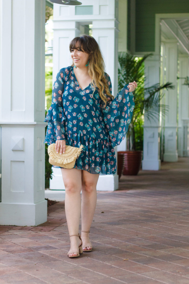 Miami fashion blogger Stephanie Pernas styles the Billabong Stevie dress for summer and fall 