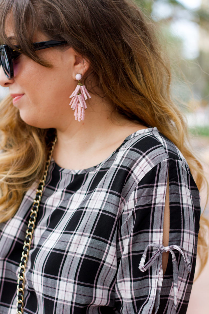 Miami fashion blogger Stephanie Pernas wearing Sugarfix by Baublebar earrings 