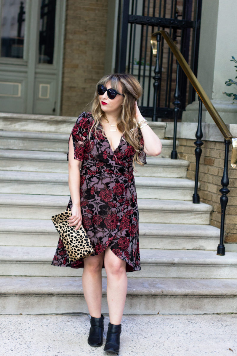 Miami fashion blogger Stephanie Pernas wearing a velvet midi dress for fall