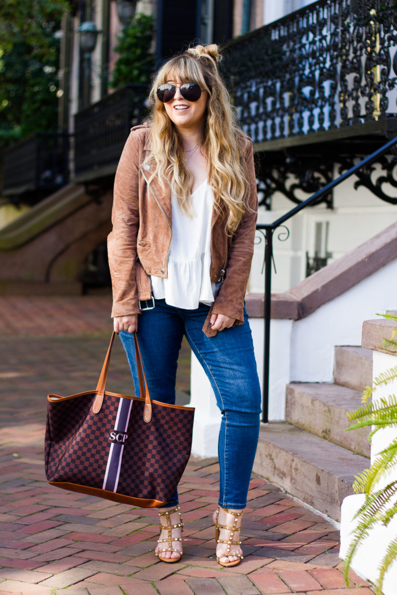 Casual moto jacket and jeans outfit idea