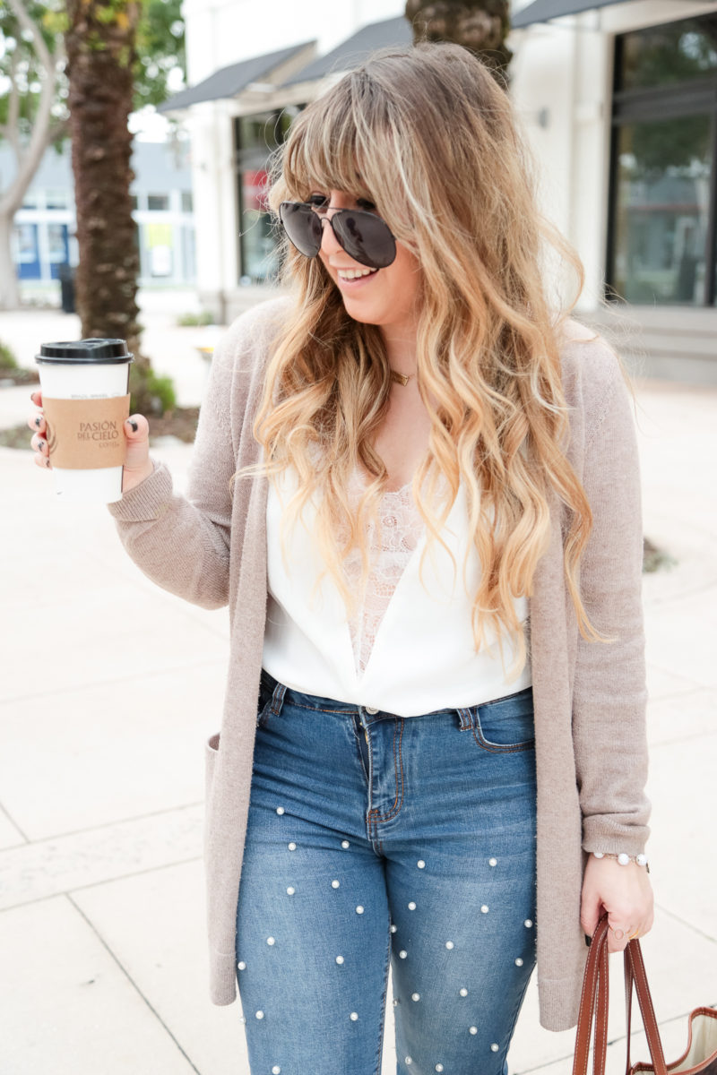 Cardigan and jeans outfit