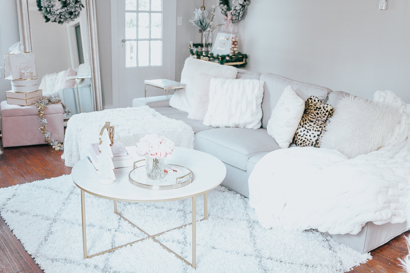 Holiday Home Tour- Glam Holiday Living Room-30