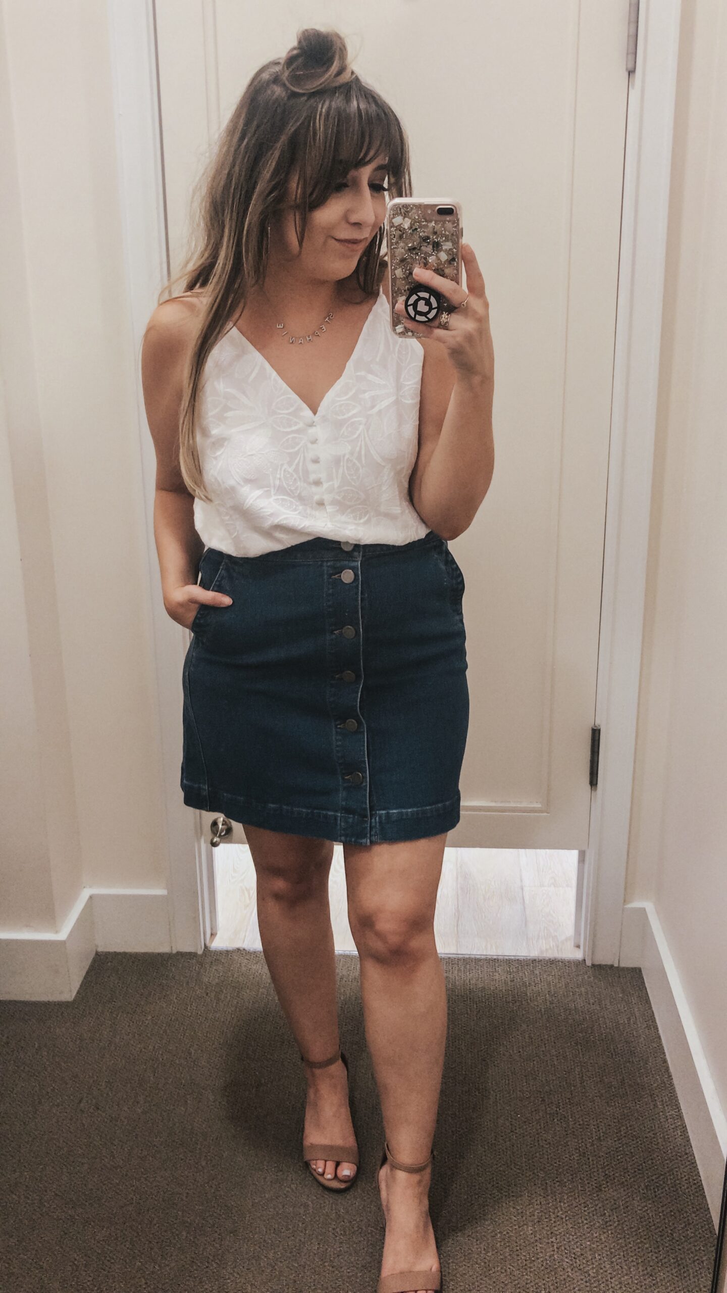 LOFT jean skirt outfit idea for spring