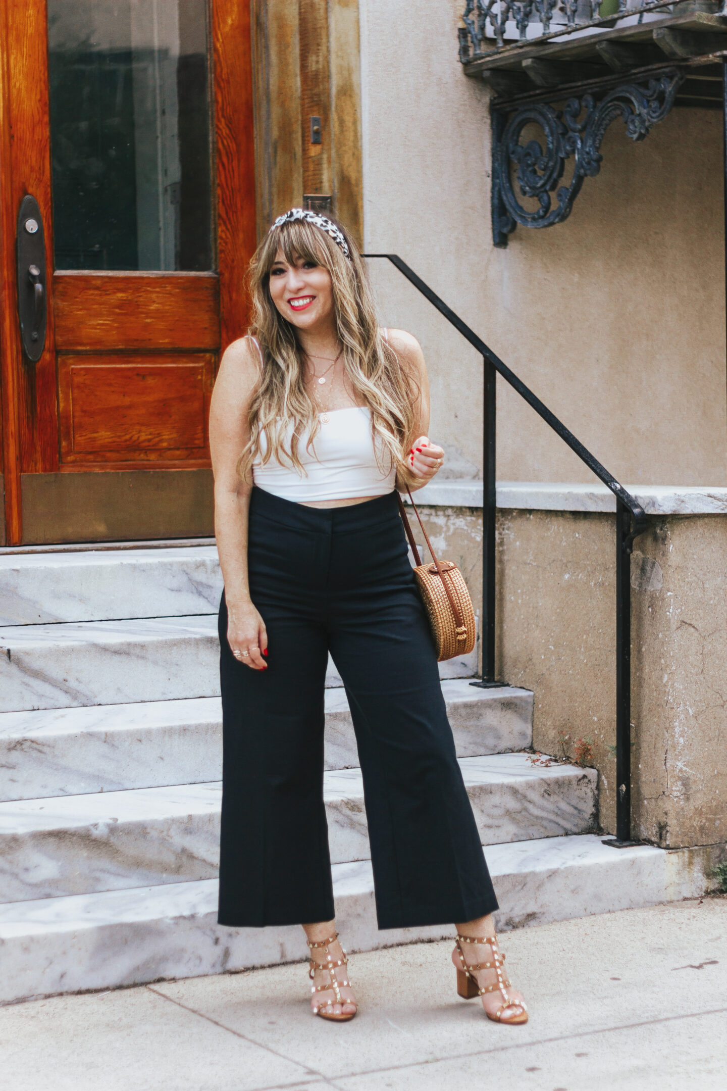 black wide leg pants cropped