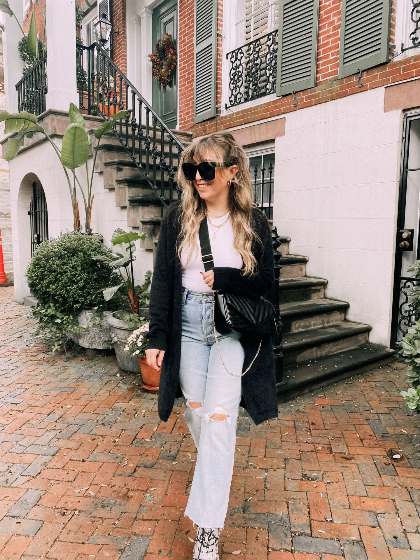 fall outfit idea – bodysuit and cardigan