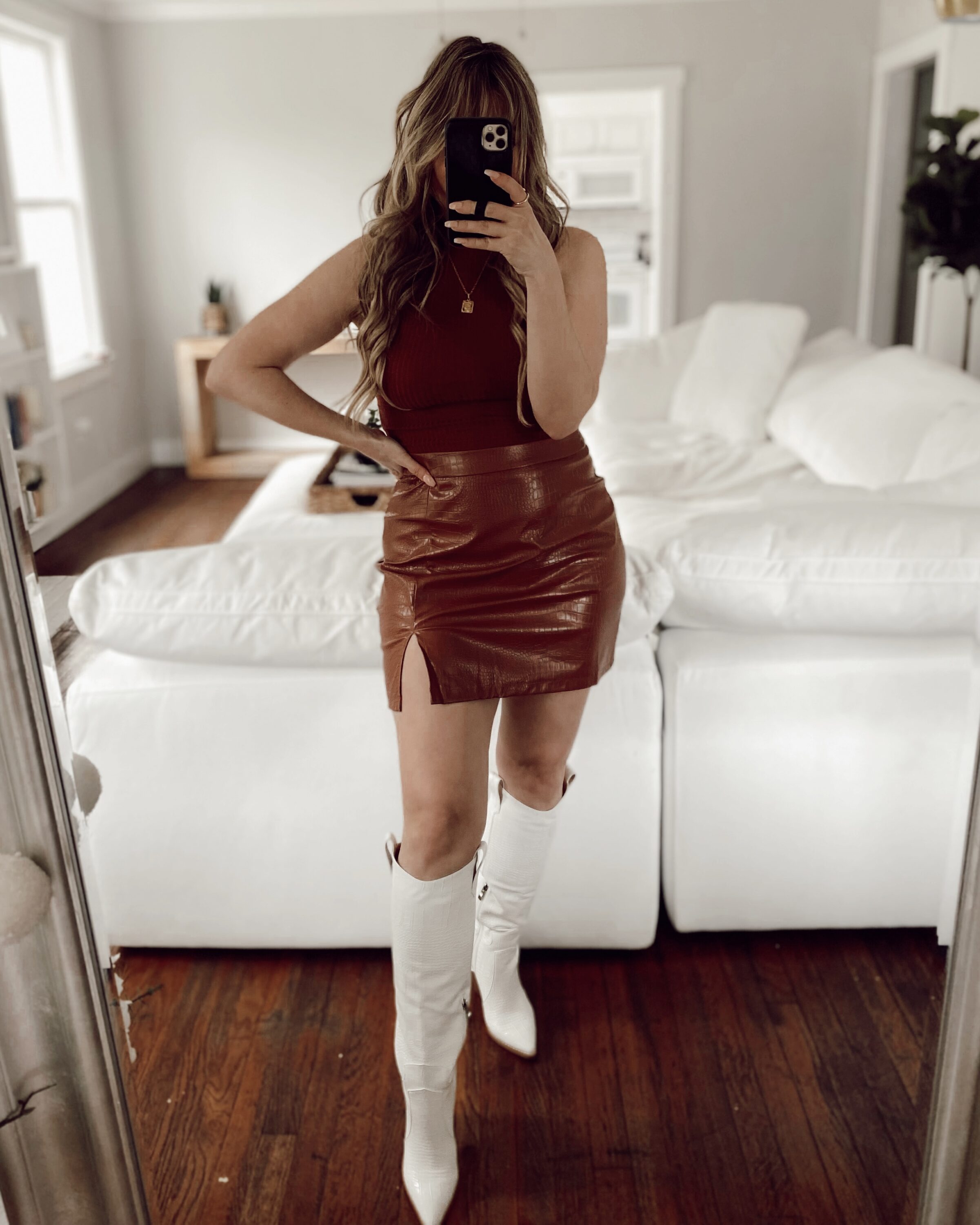 rust and brown outfit