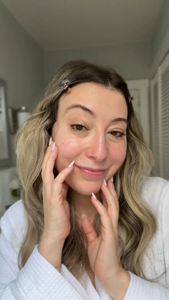 #OlayPartner ✨Get ready with me✨for a jam packed day as a full time content creator! 

Partnering with @Olay for an easy, effortless skin prep on this crazy hot day. 

Olay Super Cream’s 5-in-1 benefits are the only morning skin prep essential you need. With niacinamide, collagen peptide, vitamin c, vitamin e, hyaluronic acid, and spf 30, the Super Cream really lives up to it’s name and hydrates, smooths, brightens, firms and protects with SPF. Shop Olay Super Cream at a store near you.

#ad #Skincare #grwm #grwmreel #grwmreels #getreadywithme #morningskincare
